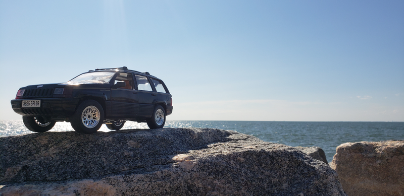 Illustration for article titled Jeep Grand CherokeeĀ
